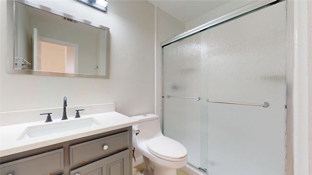 7206 Forestwind Court, Arlington, TX 76001