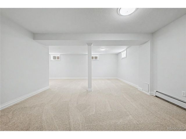 328 Troy St, Aurora, CO 80011