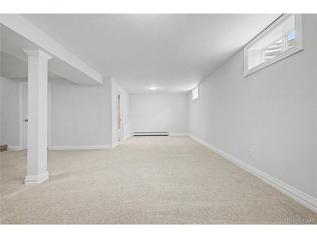328 Troy St, Aurora, CO 80011