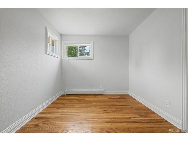 328 Troy St, Aurora, CO 80011