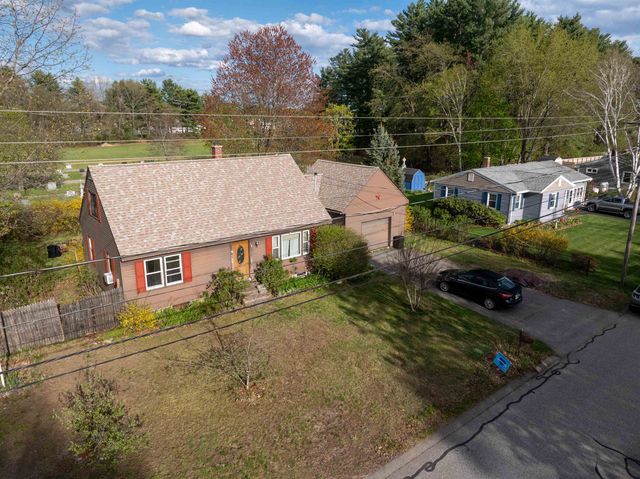 11 Guy Street, Somersworth, NH 03878