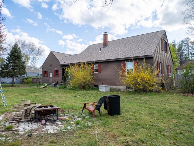 11 Guy Street, Somersworth, NH 03878