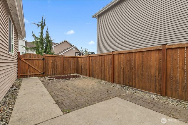 28117 239th Place SE, Maple Valley, WA 98038