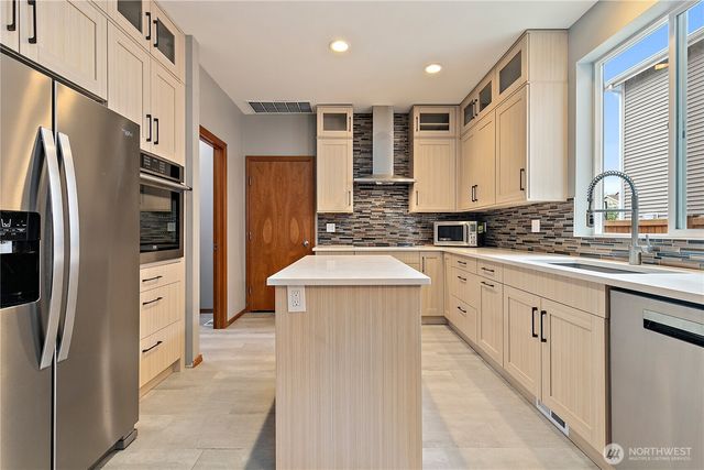 28117 239th Place SE, Maple Valley, WA 98038