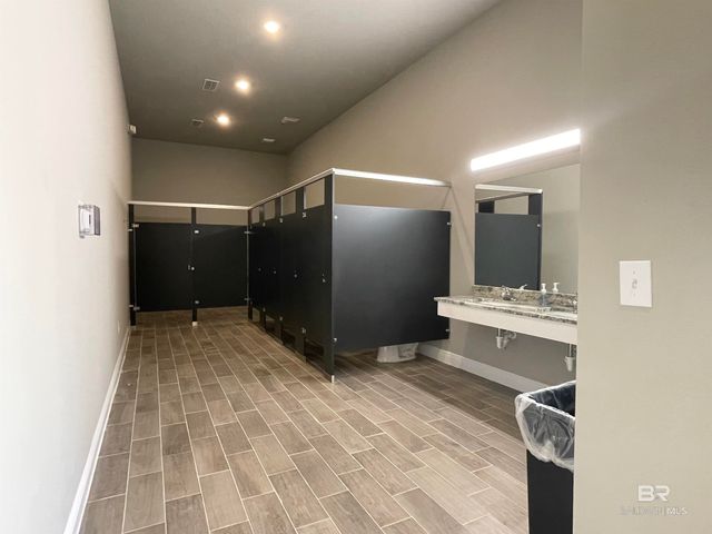 22065 Seabrooke Avenue, Foley, AL 36535