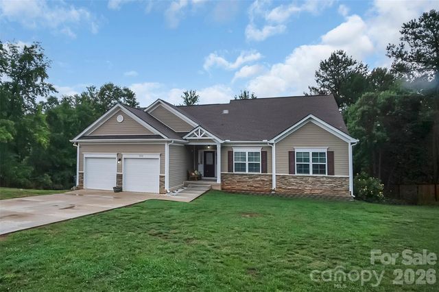 122 Windstone Drive, Troutman, NC 28166