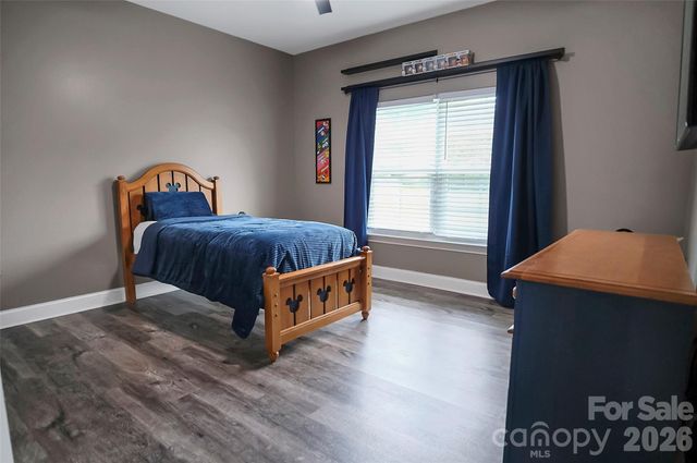 122 Windstone Drive, Troutman, NC 28166