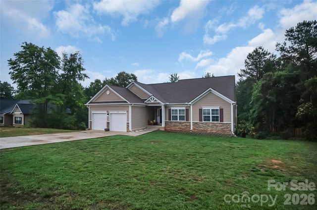 122 Windstone Drive, Troutman, NC 28166