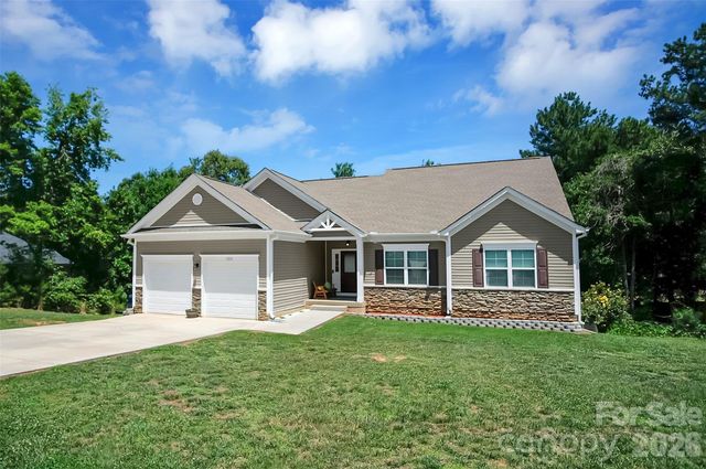 122 Windstone Drive, Troutman, NC 28166