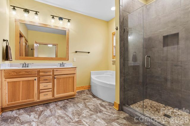 3108 Arden Way, Claremont, NC 28610