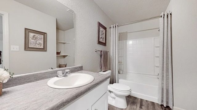 2825 Biddie Street, Pea Ridge, AR 72751
