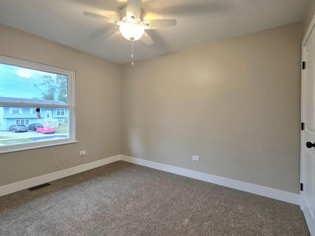 7665 W Sterling Drive, Frankfort, IL 60423