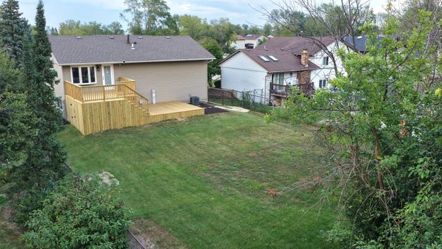 7665 W Sterling Drive, Frankfort, IL 60423