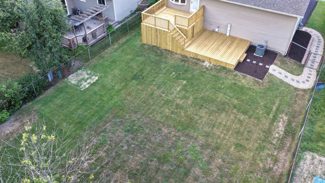 7665 W Sterling Drive, Frankfort, IL 60423