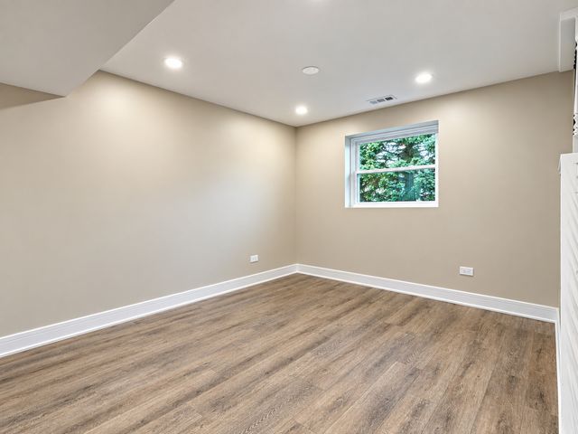7665 W Sterling Drive, Frankfort, IL 60423