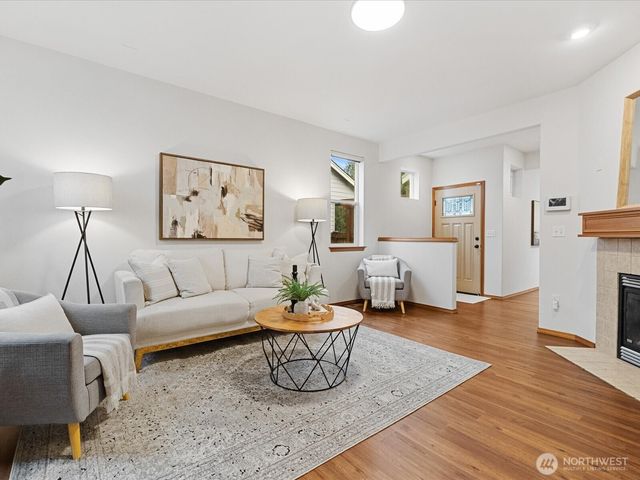 20307 11th Avenue W, Lynnwood, WA 98036