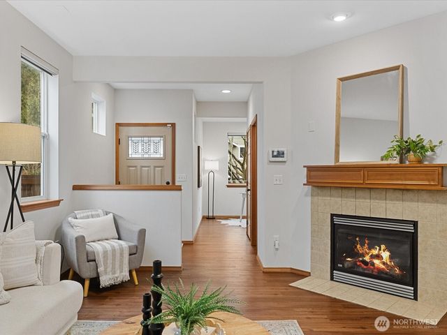 20307 11th Avenue W, Lynnwood, WA 98036