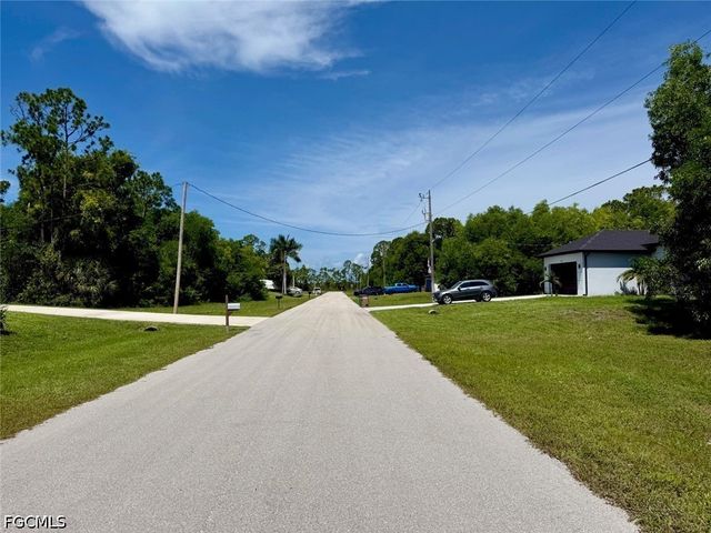 3831 NW 45th LN, Cape Coral, FL 33993