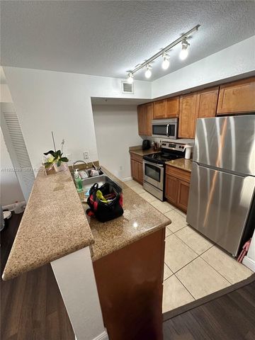 219 NW 12th Ave 705, Miami, FL 33128