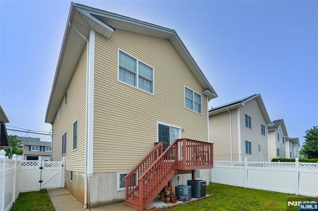 120 Corabelle Avenue, Lodi, NJ 07644