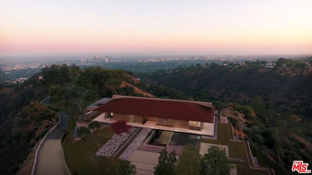 1785 Summitridge Drive, Beverly Hills, CA 90210