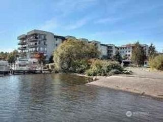 9030 Seward Park Avenue S #202, Seattle, WA 98118