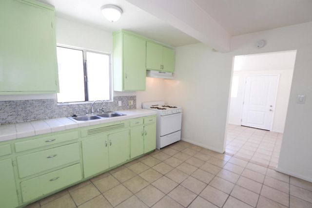 66175 Acoma Avenue, Desert Hot Springs, CA 92240