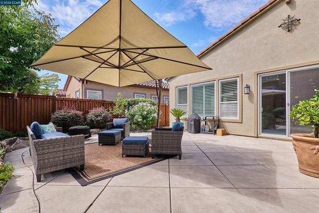 1556 Symphony Cir, Brentwood, CA 94513