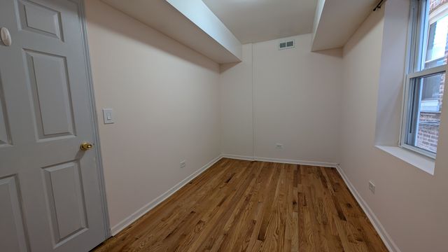 2441 W 46th Street 1, Chicago, IL 60632