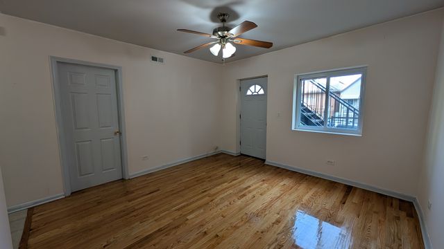 2441 W 46th Street 1, Chicago, IL 60632