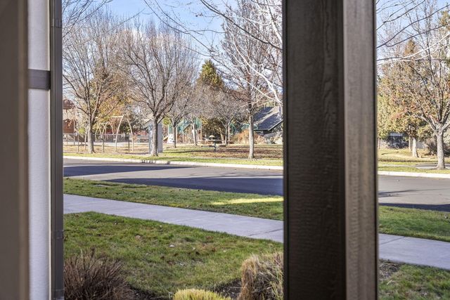 20745 NE Comet Lane, Bend, OR 97701