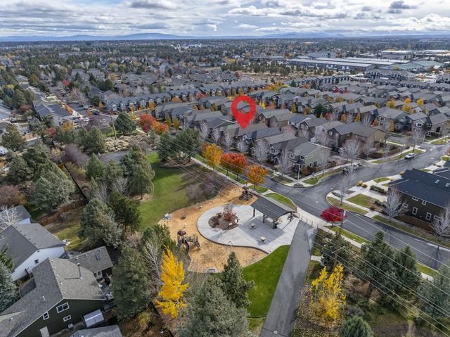 20745 NE Comet Lane, Bend, OR 97701