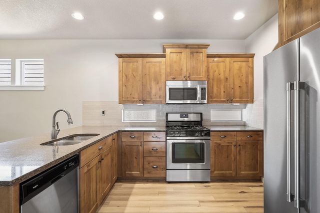 20745 NE Comet Lane, Bend, OR 97701