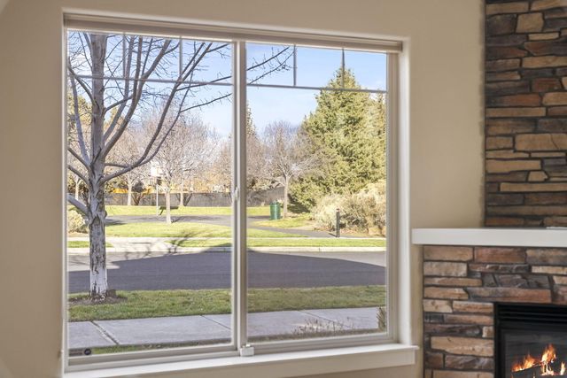 20745 NE Comet Lane, Bend, OR 97701