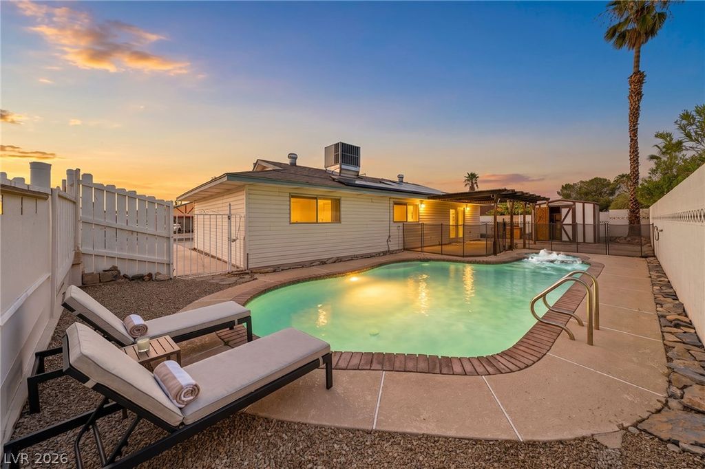 7313 Gray Street, Las Vegas, NV 89145 — exterior