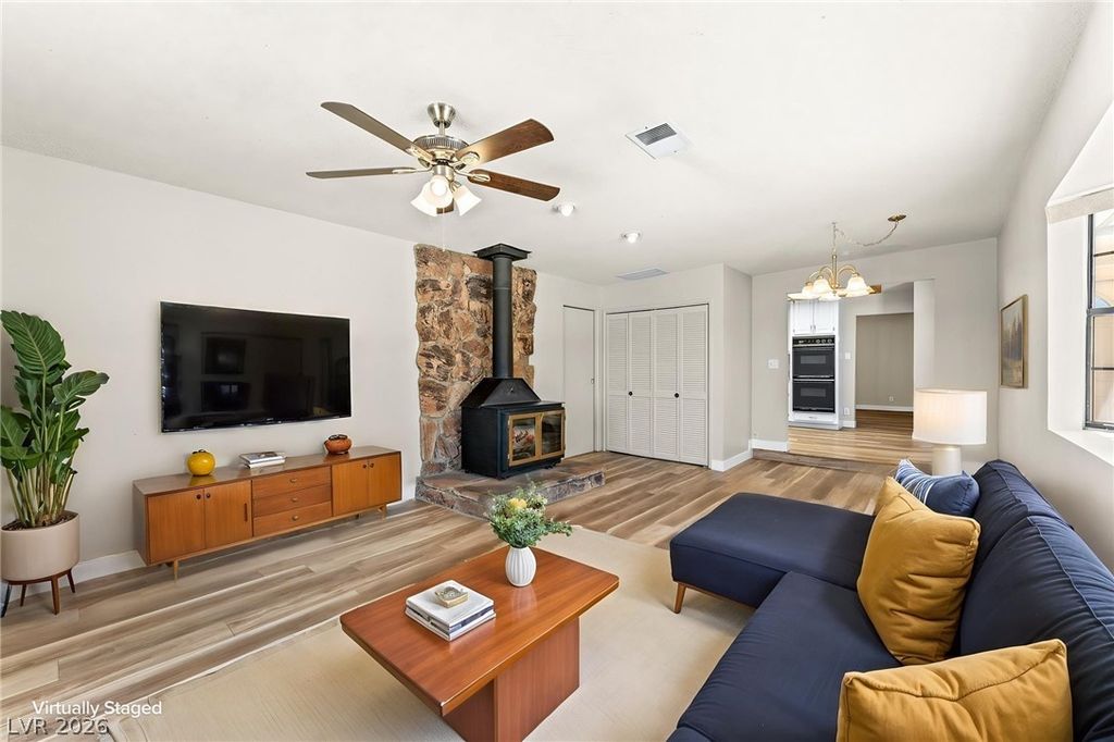 7313 Gray Street, Las Vegas, NV 89145 — photo 4