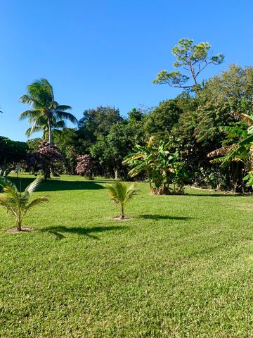 39 Sussex B, West Palm Beach, FL 33417