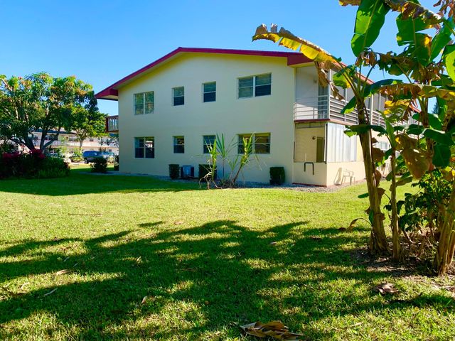 39 Sussex B, West Palm Beach, FL 33417