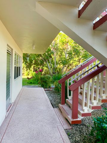 39 Sussex B, West Palm Beach, FL 33417