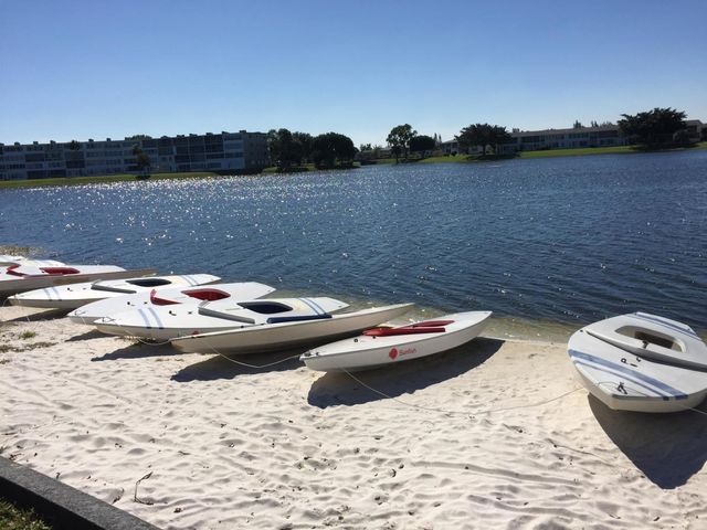 39 Sussex B, West Palm Beach, FL 33417