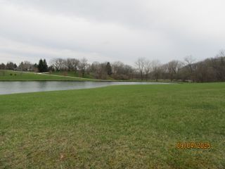 274 Bridlewood Lane, Valparaiso, IN 46385