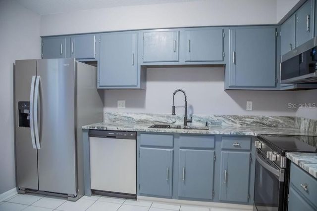 130 E JOHNSON AVENUE 206, Lake Wales, FL 33853