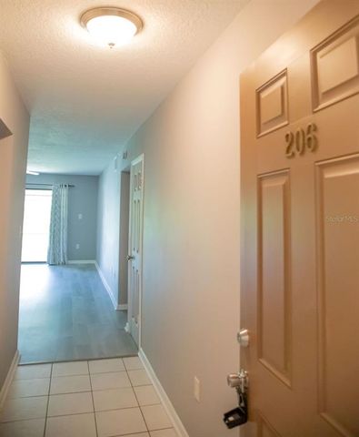 130 E JOHNSON AVENUE 206, Lake Wales, FL 33853
