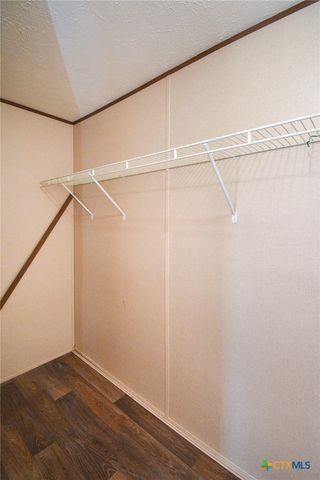 413 West Oaks Drive, Victoria, TX 77905