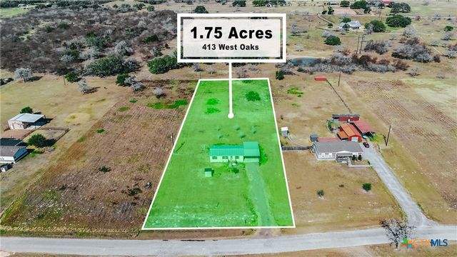 413 West Oaks Drive, Victoria, TX 77905