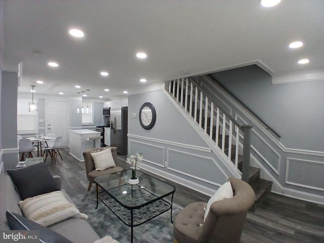 300 DENISON ST, Baltimore, MD 21229