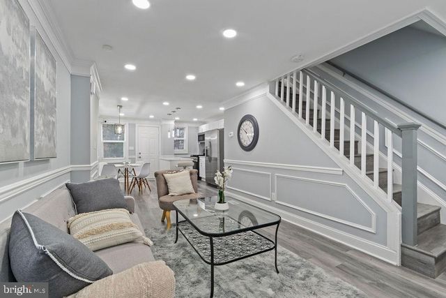 300 DENISON ST, Baltimore, MD 21229