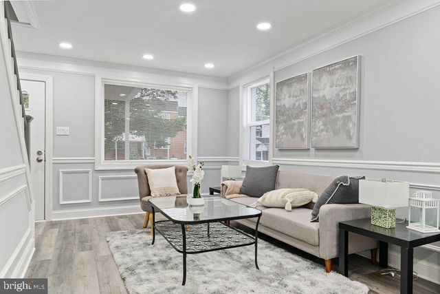 300 DENISON ST, Baltimore, MD 21229