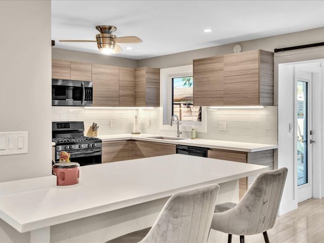 1515 ARTHUR Street, Hollywood, FL 33020