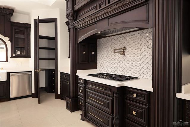 2901 Santa Sofia Street, Mission, TX 78572